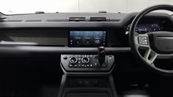 2023 (73) LAND ROVER DEFENDER 3.0 D250 X-Dynamic SE 110 5dr Auto 5400258