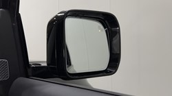 2023 (73) LAND ROVER DEFENDER 3.0 D250 X-Dynamic SE 110 5dr Auto 5400264
