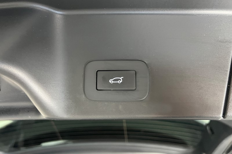2022 (22) LAND ROVER RANGE ROVER EVOQUE 2.0 D200 R-Dynamic HSE 5dr Auto 5412242