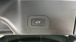 2022 (22) LAND ROVER RANGE ROVER EVOQUE 2.0 D200 R-Dynamic HSE 5dr Auto 5412242