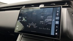 2025 (74) LAND ROVER RANGE ROVER VELAR 2.0 D200 MHEV Dynamic HSE 5dr Auto 5422163