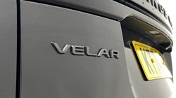 2025 (74) LAND ROVER RANGE ROVER VELAR 2.0 D200 MHEV Dynamic HSE 5dr Auto 5422183