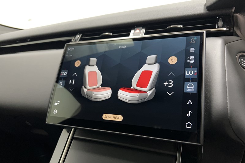 2025 (74) LAND ROVER RANGE ROVER VELAR 2.0 D200 MHEV Dynamic HSE 5dr Auto 5422169