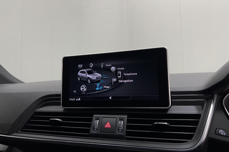 2020 (20) AUDI Q5 45 TFSI Quattro Black Edition 5dr S Tronic 5408663