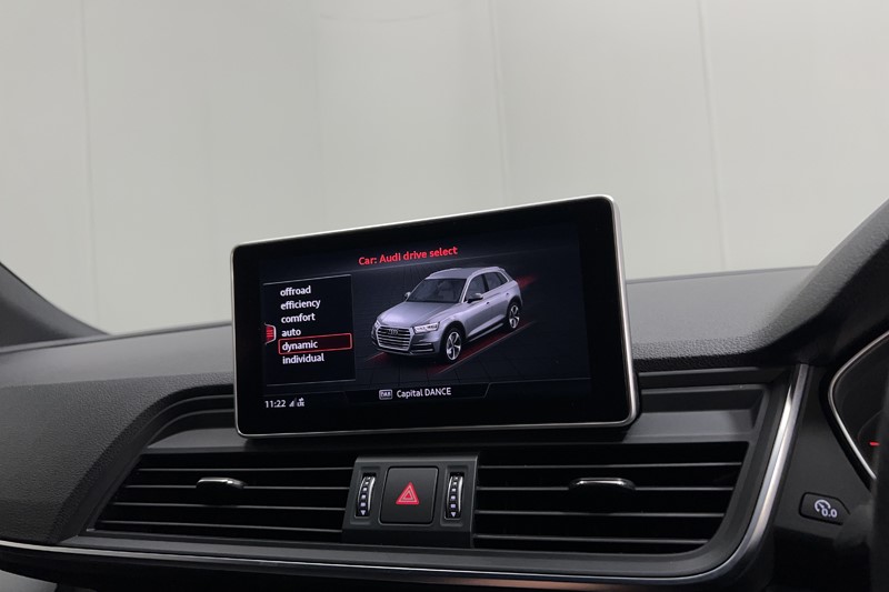 2020 (20) AUDI Q5 45 TFSI Quattro Black Edition 5dr S Tronic 5408671