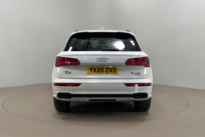 2020 (20) AUDI Q5 45 TFSI Quattro Black Edition 5dr S Tronic 5408642