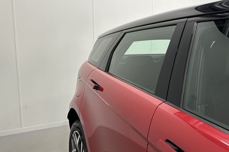 2021 (21) LAND ROVER RANGE ROVER EVOQUE 1.5 P300e R-Dynamic HSE 5dr Auto 5374657