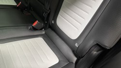 2026 (26) LAND ROVER RANGE ROVER SPORT 4.4 P635 V8 SV 5dr Auto 5786831