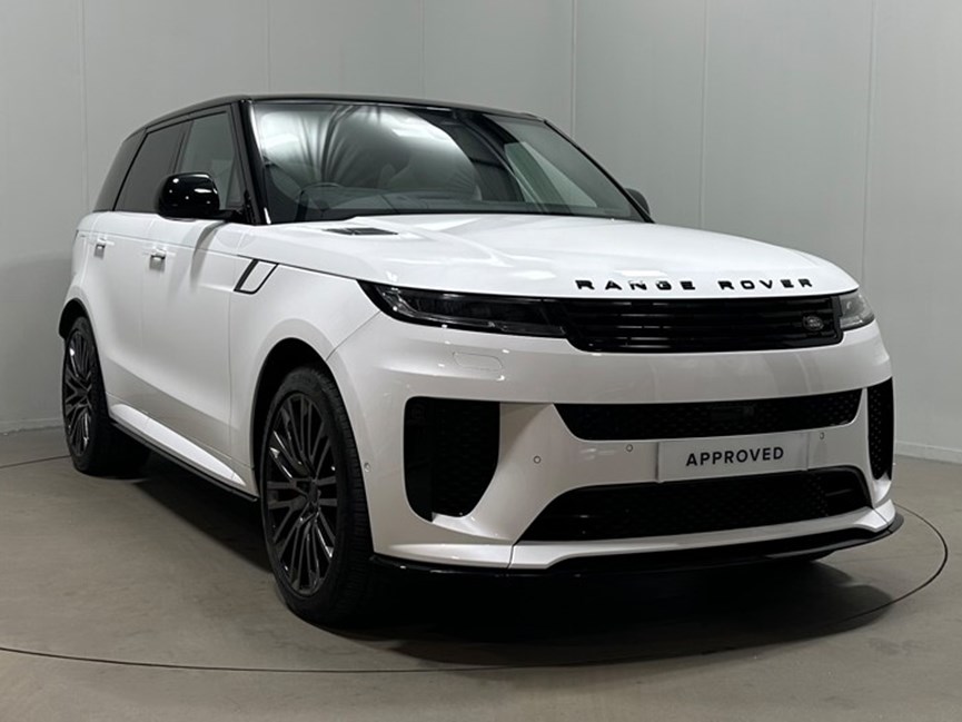 2026 (26) LAND ROVER RANGE ROVER SPORT 4.4 P635 V8 SV 5dr Auto