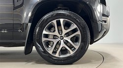 2025 (25) LAND ROVER DEFENDER 3.0 D350 X-Dynamic SE 110 5dr Auto 5378968