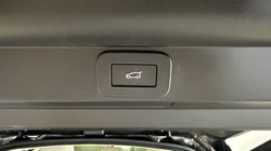 2023 (73) LAND ROVER RANGE ROVER 3.0 D300 HSE 4dr Auto 5382784