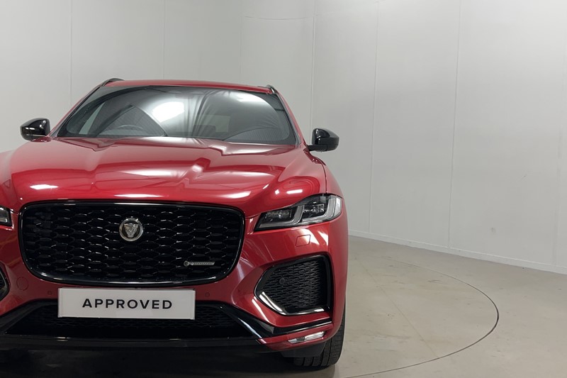 2023 (23) JAGUAR F-PACE 2.0 D200 R-Dynamic SE Black 5dr Auto AWD 5401333