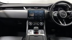2023 (23) JAGUAR F-PACE 2.0 D200 R-Dynamic SE Black 5dr Auto AWD 5401289