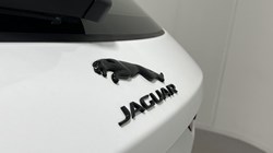 2022 (22) JAGUAR F-PACE 2.0 P400e R-Dynamic SE Black 5dr Auto AWD 5383541