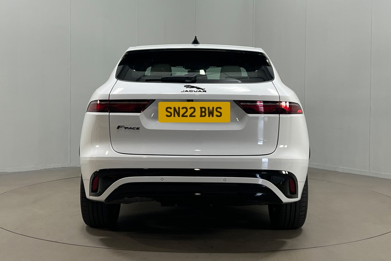 2022 (22) JAGUAR F-PACE 2.0 P400e R-Dynamic SE Black 5dr Auto AWD 5383509
