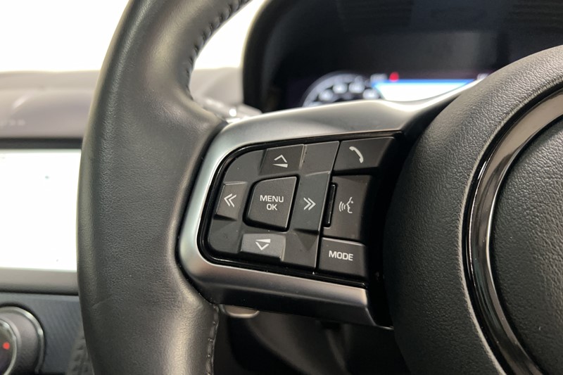 2023 (23) JAGUAR F-TYPE 2.0 P300 R-Dynamic 2dr Auto 5413194