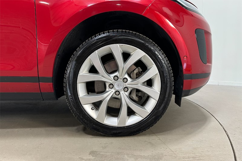 2020 (70) LAND ROVER RANGE ROVER EVOQUE 2.0 D180 SE 5dr Auto 5418252