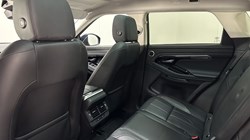 2020 (70) LAND ROVER RANGE ROVER EVOQUE 2.0 D180 SE 5dr Auto 5418282