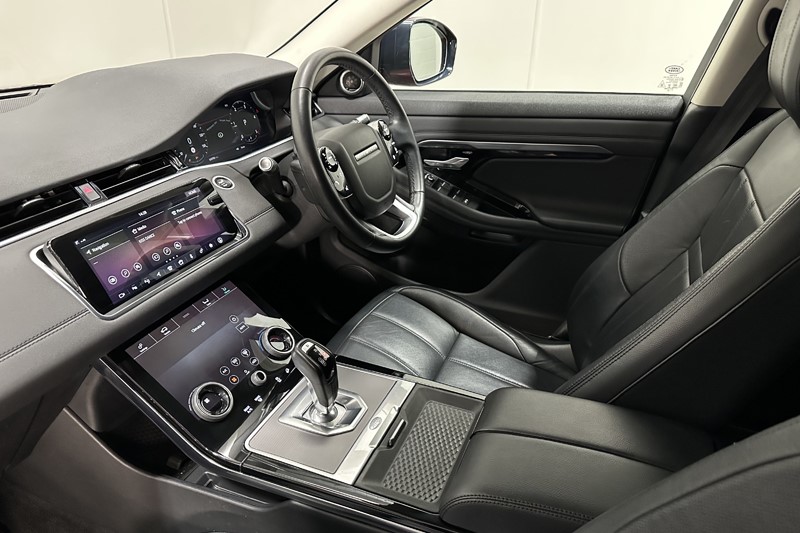 2020 (70) LAND ROVER RANGE ROVER EVOQUE 2.0 D180 SE 5dr Auto 5418281