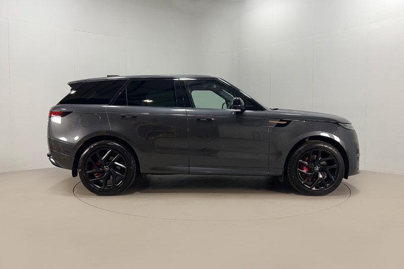 2023 (23) LAND ROVER RANGE ROVER SPORT 3.0 D300 Dynamic SE 5dr Auto 5400449