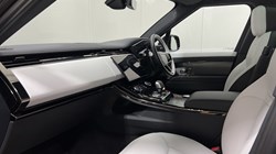 2023 (23) LAND ROVER RANGE ROVER SPORT 3.0 D300 Dynamic SE 5dr Auto 5400480