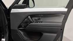 2024 (24) LAND ROVER RANGE ROVER SPORT 3.0 P460e Dynamic SE 5dr Auto 5395473