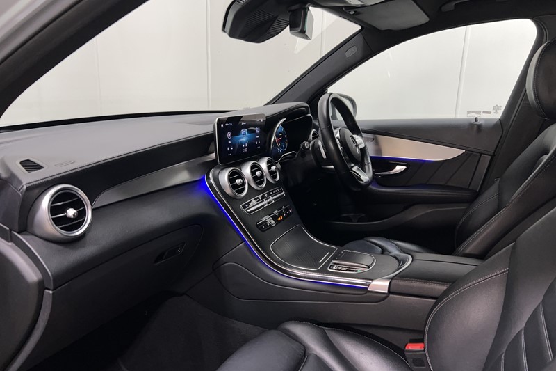 2021 (21) MERCEDES-BENZ GLC 220d 4Matic AMG Line Premium 5dr 9G-Tronic 5417956