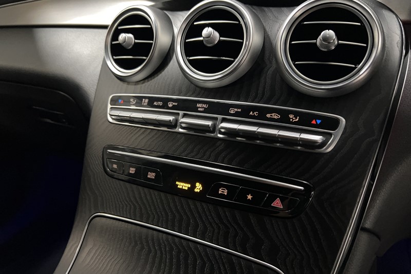 2021 (21) MERCEDES-BENZ GLC 220d 4Matic AMG Line Premium 5dr 9G-Tronic 5417943
