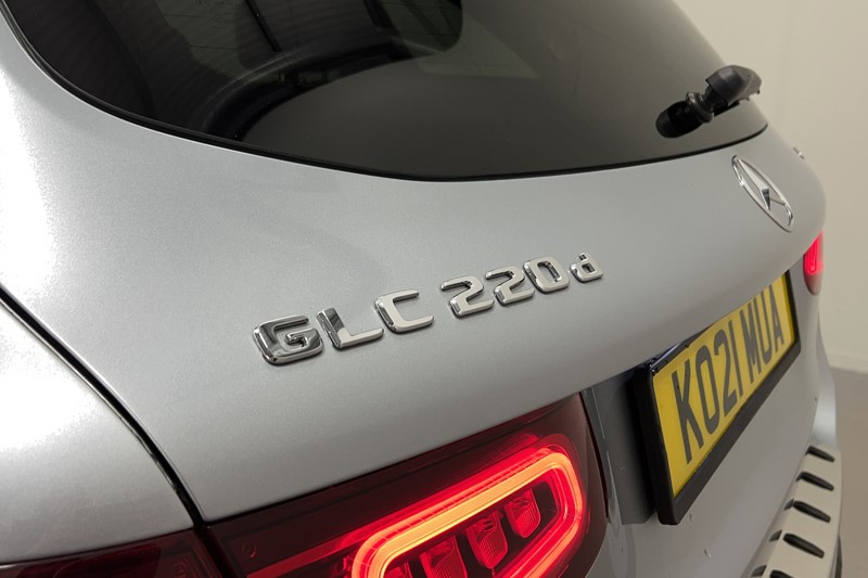 2021 (21) MERCEDES-BENZ GLC 220d 4Matic AMG Line Premium 5dr 9G-Tronic 5417969