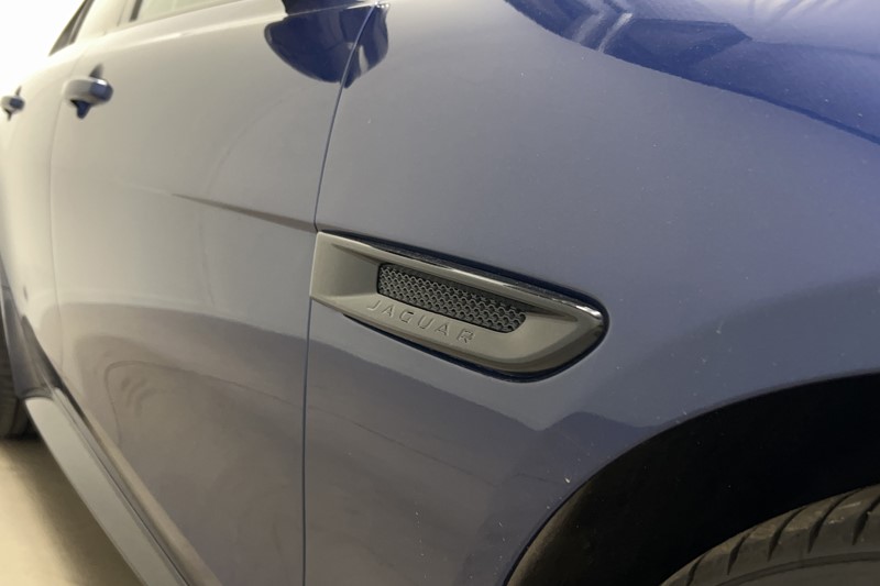 2021 (71) JAGUAR XE 2.0 D200 R-Dynamic Black 4dr Auto 5430048