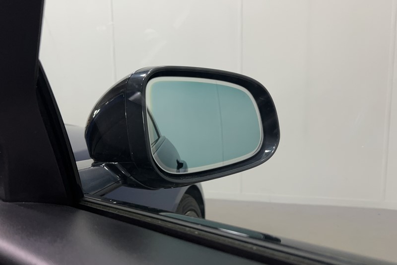 2021 (71) JAGUAR XE 2.0 D200 R-Dynamic Black 4dr Auto 5430013