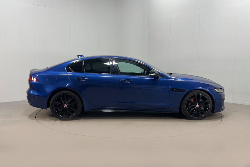2021 (71) JAGUAR XE 2.0 D200 R-Dynamic Black 4dr Auto 5430003