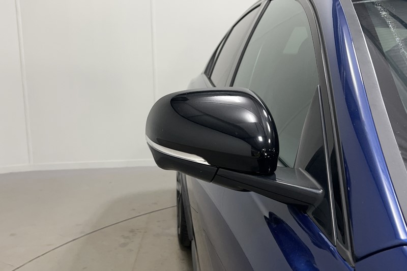 2021 (71) JAGUAR XE 2.0 D200 R-Dynamic Black 4dr Auto 5430047