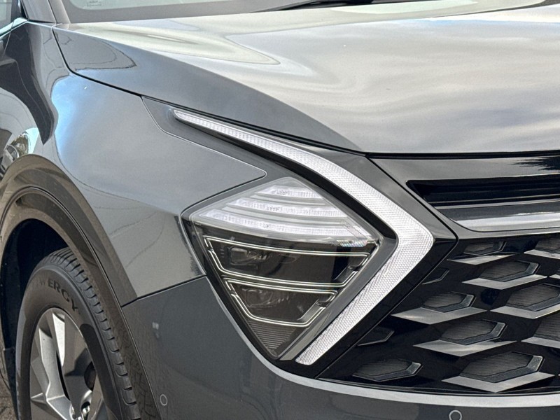 2023 (23) KIA SPORTAGE 1.6T GDi HEV GT-Line S 5dr Auto 5341905