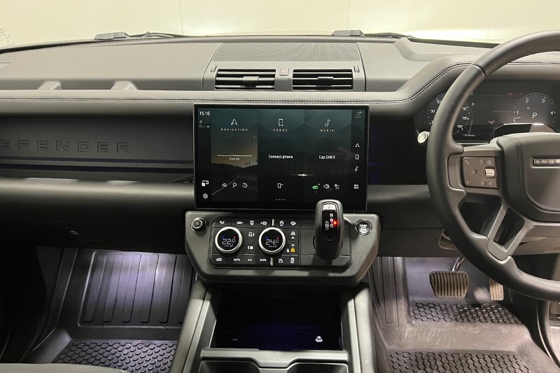 2025 (75) LAND ROVER COMMERCIAL DEFENDER 3.0 D350 Hard Top X-Dynamic HSE Auto 5404643