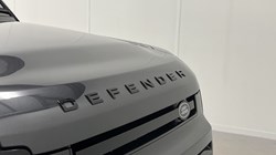 2025 (75) LAND ROVER COMMERCIAL DEFENDER 3.0 D350 Hard Top X-Dynamic HSE Auto 5404691