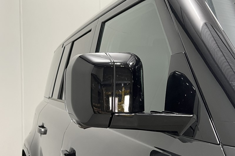 2025 (75) LAND ROVER COMMERCIAL DEFENDER 3.0 D350 Hard Top X-Dynamic HSE Auto 5404687