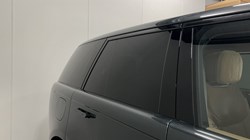 2023 (23) LAND ROVER RANGE ROVER 3.0 D300 Autobiography 4dr Auto 5413697
