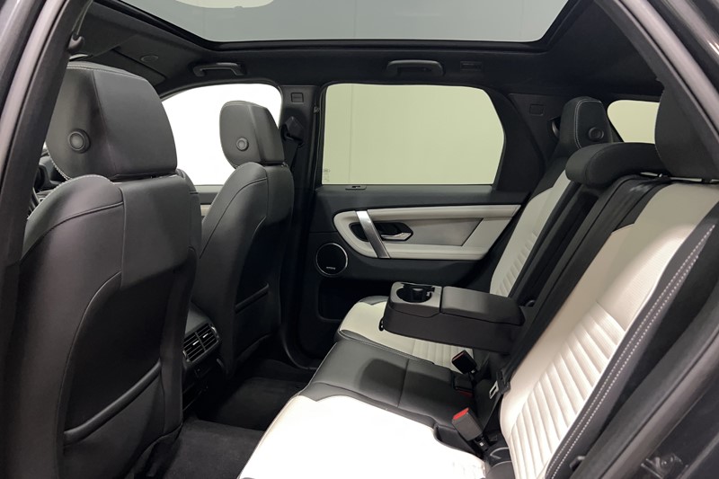 2023 (23) LAND ROVER DISCOVERY SPORT 2.0 D200 R-Dynamic HSE 5dr Auto 5412451