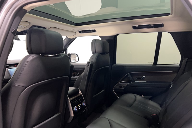 2023 (72) LAND ROVER RANGE ROVER 3.0 P440e SE 4dr Auto 5412140