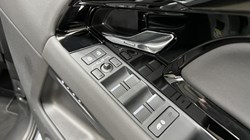 2024 (74) LAND ROVER RANGE ROVER EVOQUE 2.0 D165 S 5dr Auto 5412817