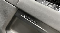 2024 (74) LAND ROVER RANGE ROVER EVOQUE 2.0 D165 S 5dr Auto 5412818