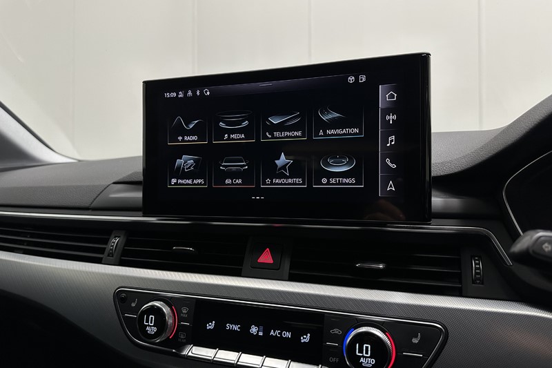2022 (22) AUDI A4 35 TFSI Sport Edition 5dr S Tronic 5572611