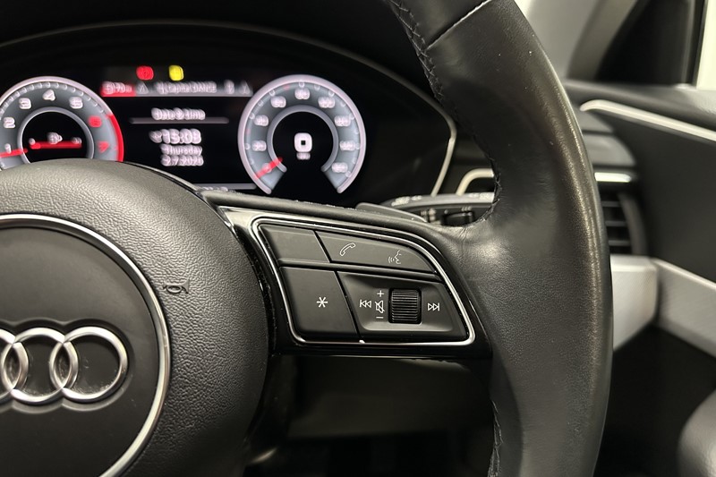 2022 (22) AUDI A4 35 TFSI Sport Edition 5dr S Tronic 5572606