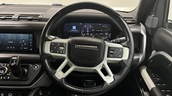 2021 (21) LAND ROVER DEFENDER 3.0 D300 HSE 110 5dr Auto 5427064