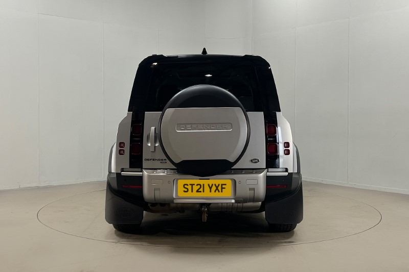 2021 (21) LAND ROVER DEFENDER 3.0 D300 HSE 110 5dr Auto 5427059