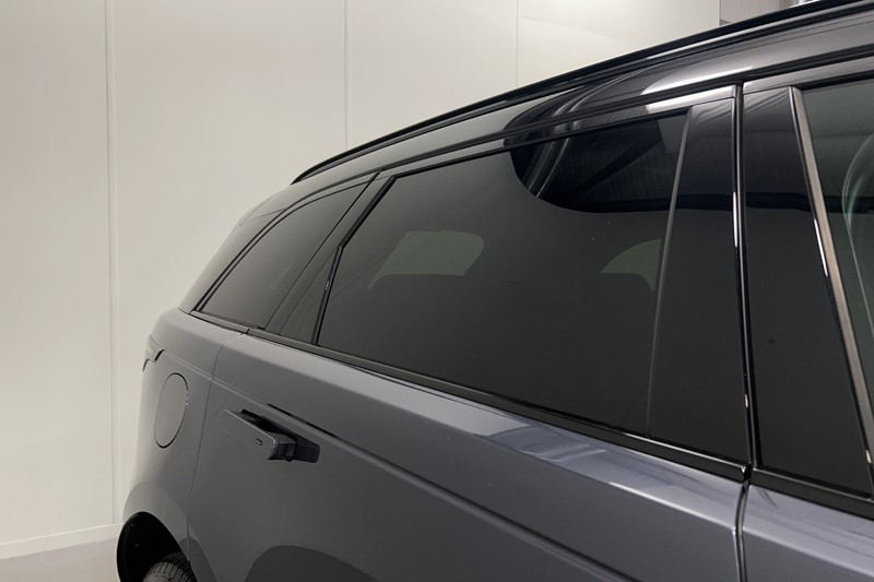 2023 (23) LAND ROVER RANGE ROVER VELAR 2.0 D200 MHEV Dynamic SE 5dr Auto 5430100