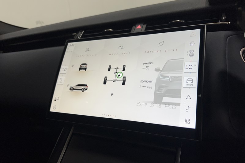 2023 (23) LAND ROVER RANGE ROVER VELAR 2.0 D200 MHEV Dynamic SE 5dr Auto 5430077