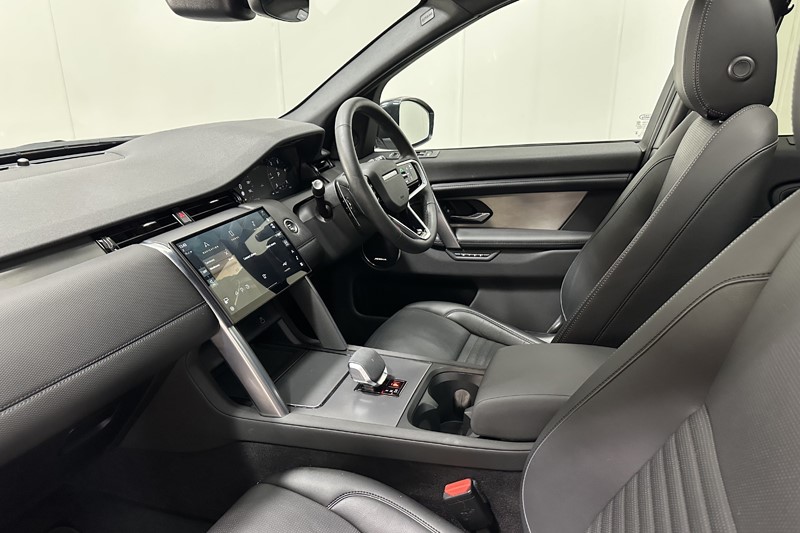 2025 (74) LAND ROVER DISCOVERY SPORT 2.0 D200 Dynamic SE 5dr Auto [5 Seat] 5451099