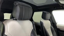 2024 (73) LAND ROVER DISCOVERY 3.0 D300 Dynamic HSE 5dr Auto 5421120